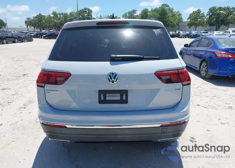 2018 Volkswagen Tiguan 2.0T Se/2.0T Sel z USA, uszkodzony, nr VIN 3VV3B7AX2JM018897